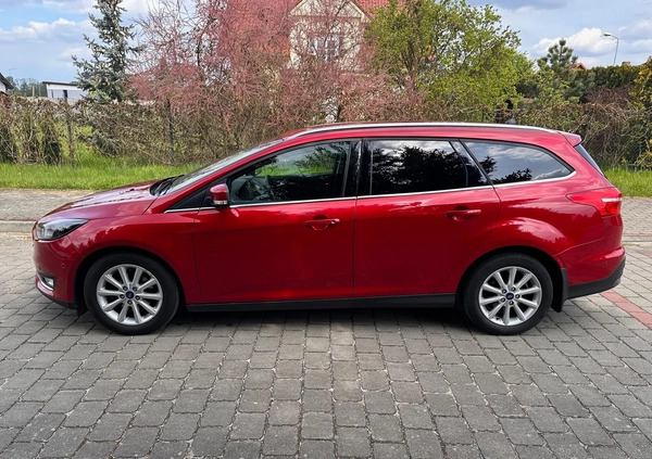Ford Focus cena 41900 przebieg: 111500, rok produkcji 2018 z Wejherowo małe 137